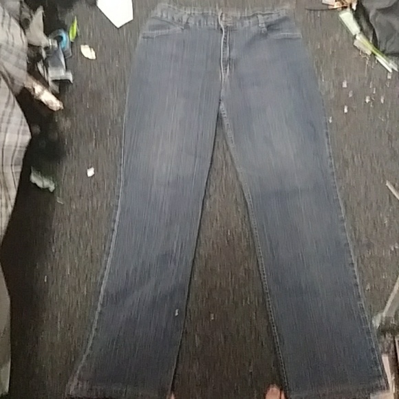 Pants - Picture 2 of 3